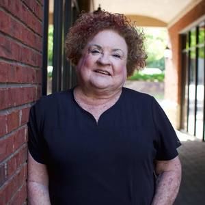 Meet your Posher, Sandra